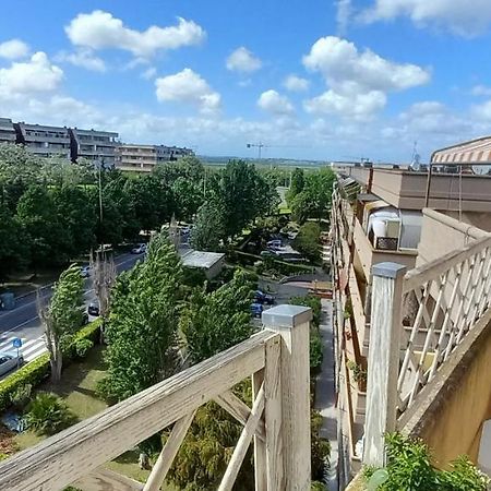 Alloggio Turistico A Via Modugno Vitinia Exteriör bild